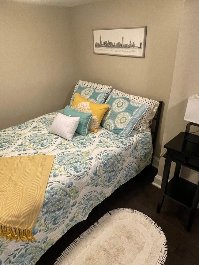 Building Photo - 2509 N Halsted St