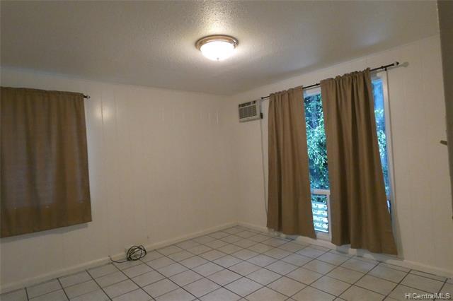 Building Photo - 830 Kokoloea Pl