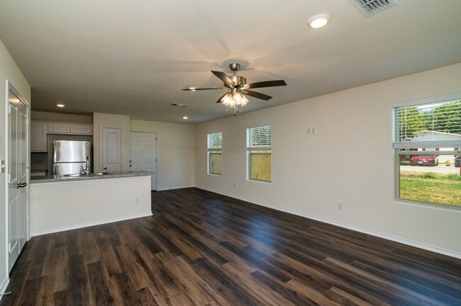 Building Photo - COMING SOON! 3 BEDROOM DUPLEX LOCATED IN WHITERIGHT, TEXAS!