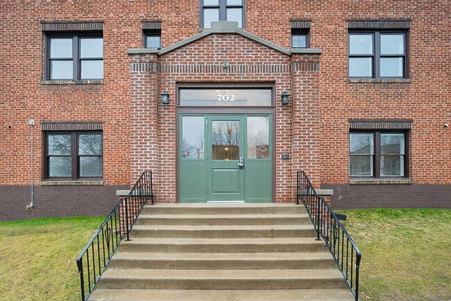Foto del edificio - 702 20th St