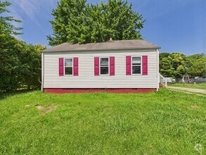 Building Photo - 2420 Gordon Ln
