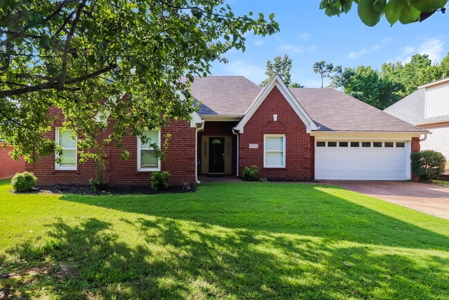 Building Photo - 2575 Country Glade Cove S