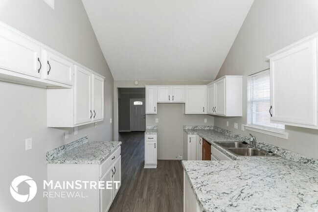 Foto del edificio - 6722 N Regency Park Cir