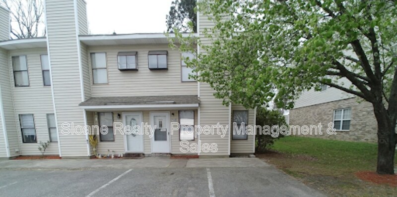 Primary Photo - 149 Pine Shadow Dr