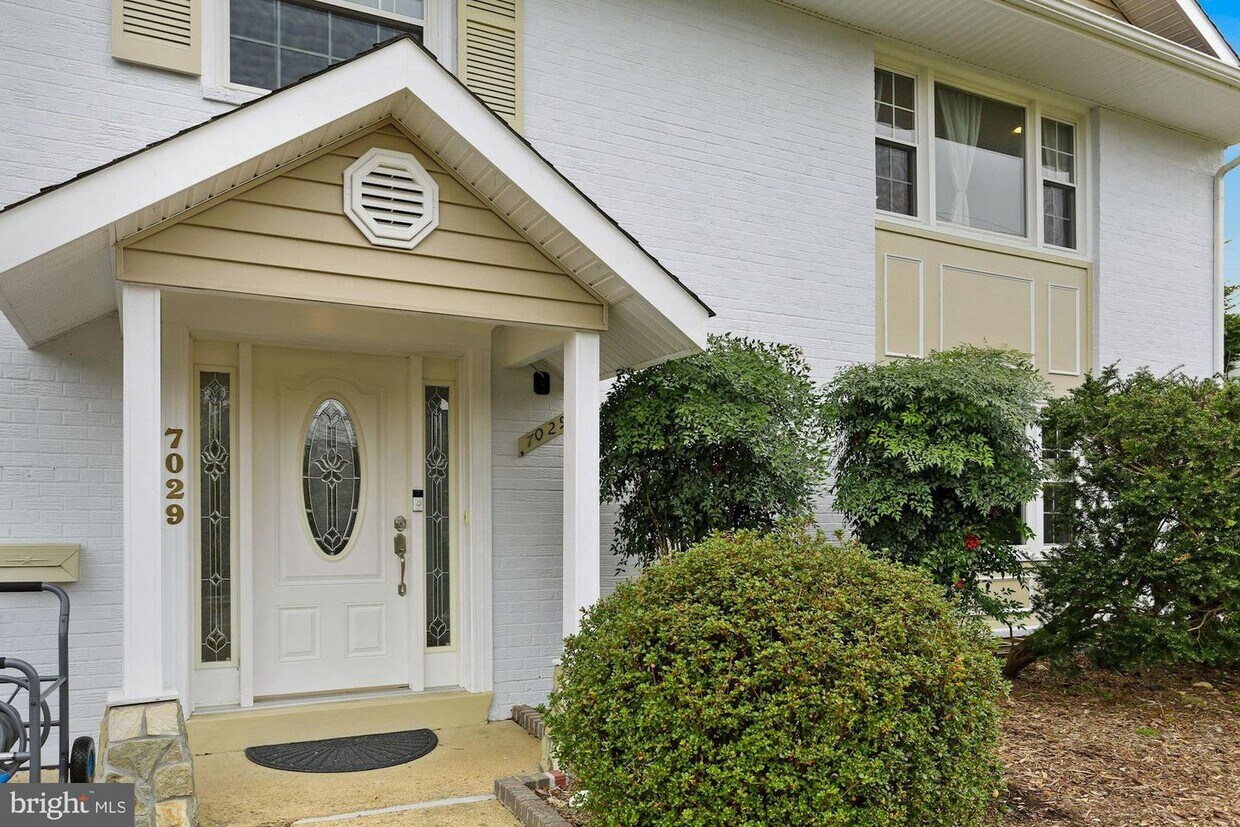 7029 Old Dominion Dr, McLean, VA 22101 House for Rent in McLean, VA