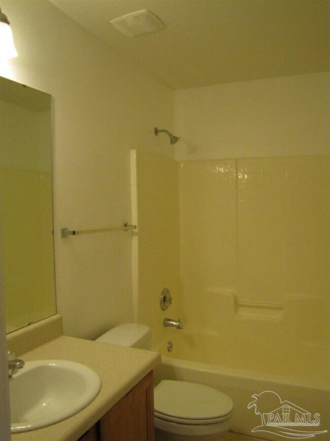 Building Photo - 5927 Bilek Dr