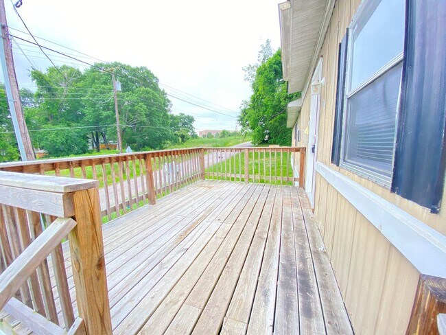 Foto del edificio - 4bd/1ba House close to Downtown Kannapolis...