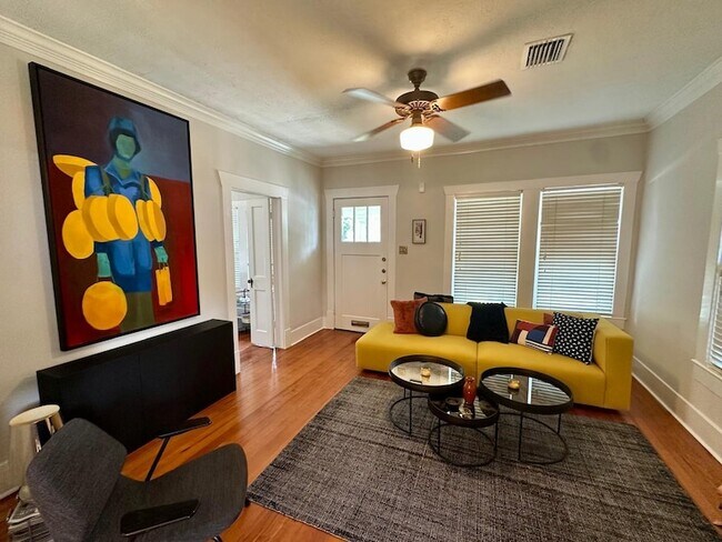 Foto del edificio - 601 W 18th St