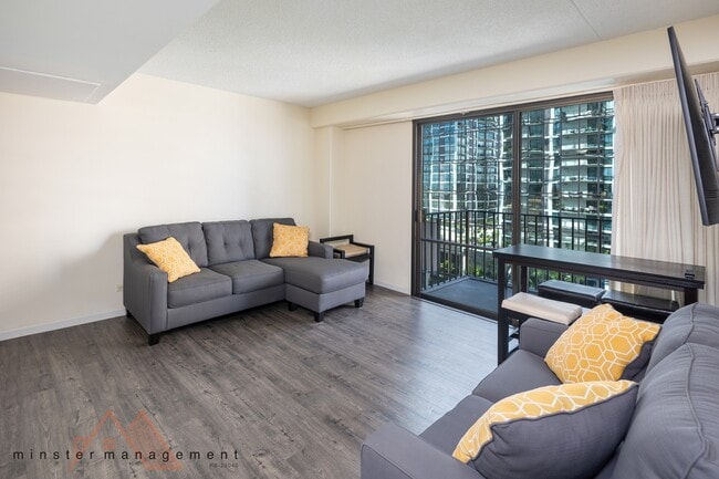 Photo - 225 Queen St Townhome