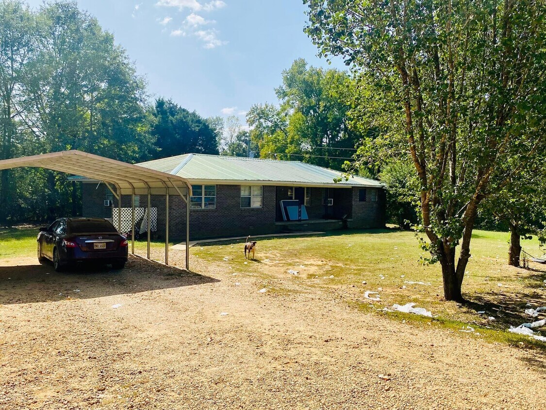 936 Rowland Rd, Pontotoc, MS 38863 House Rental in Pontotoc, MS