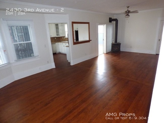 Building Photo - Beautiful Vintage apartment available NOW!