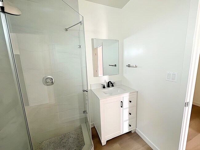 Foto del edificio - 2754 S Sycamore Ave