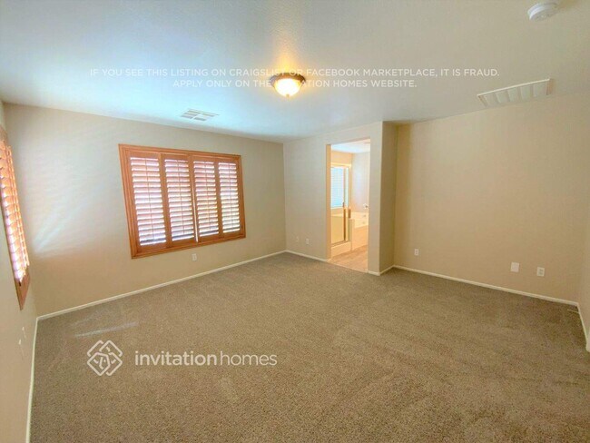 Foto del edificio - 9336 Thunder Falls Ct