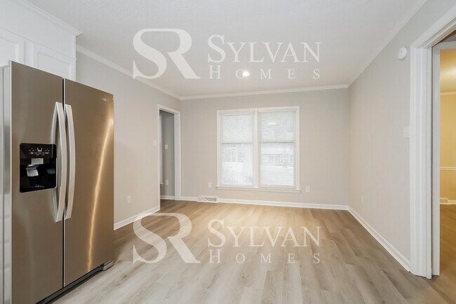 Foto del edificio - Enjoy living the good life in this 3 bedroom, 2.5 bathroom home
