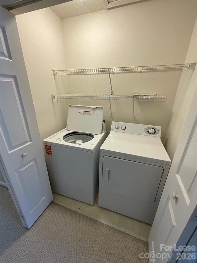 Building Photo - 12320 Bluestem Ln