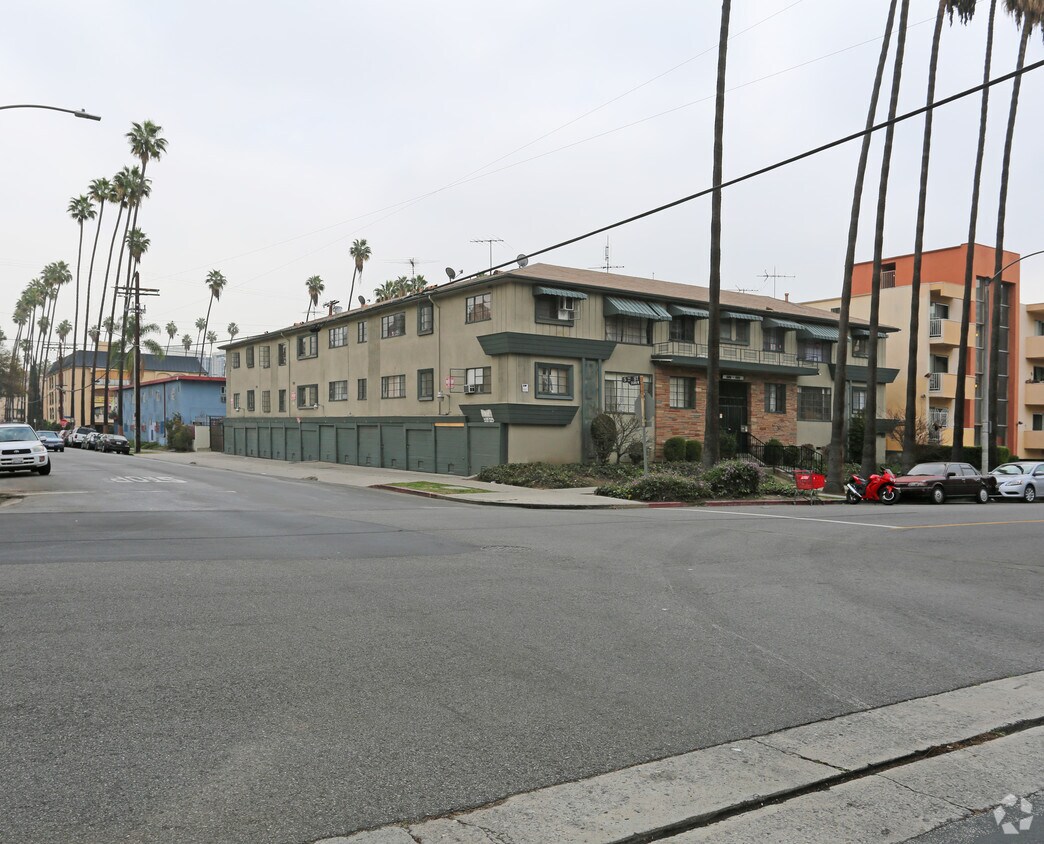 Foto principal - 500-504 S Mariposa Ave