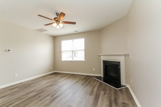 Building Photo - 9202 Cotton Gum Rd