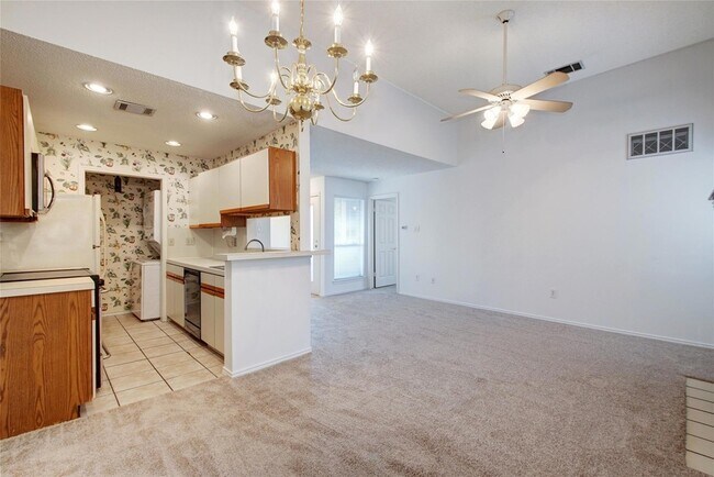 Building Photo - 2520 Quarry Rd