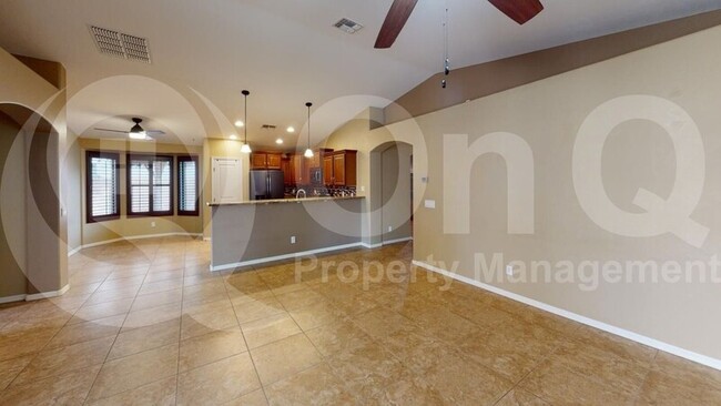 Foto del edificio - 3424 E Crescent Way