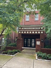 Building Photo - 3102 West End Cir