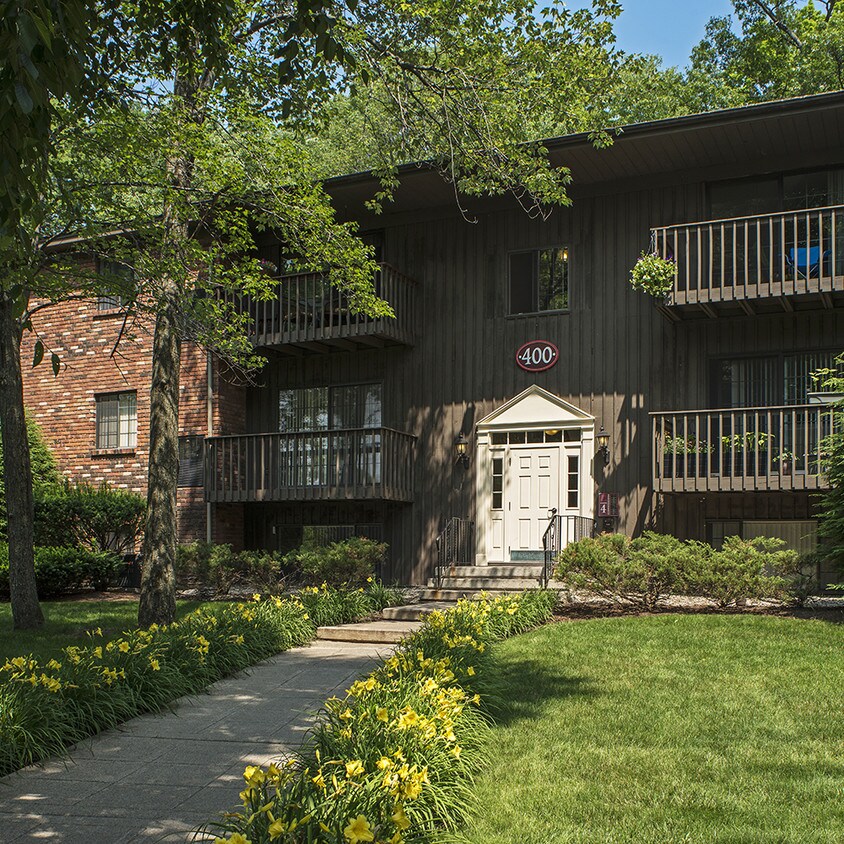 Crescent Village Apartments 100800 Walnut Dr Clifton Park, NY Apartments for Rent in