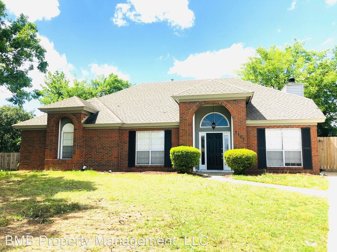 Primary Photo - 3 br, 2 bath House - 7101 Fair Oaks Court