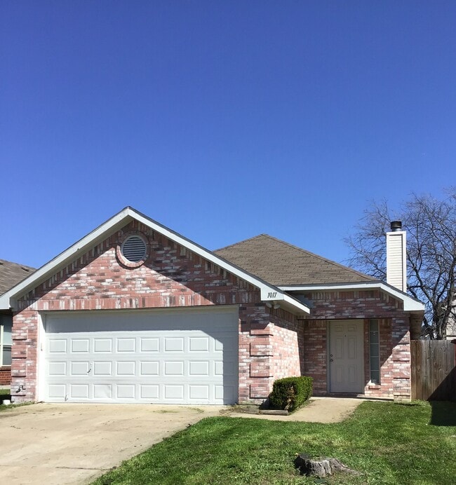 Building Photo - 2BR/2.0BA Single Family - Grand Prairie