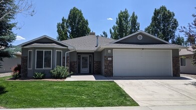 Building Photo - 1228 Animas St