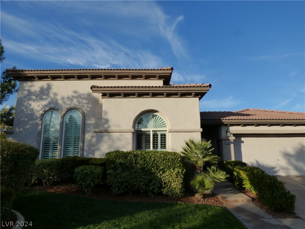 Primary Photo - 10498 Promenade Park Ct