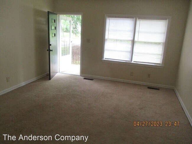 Building Photo - 2 br, 1 bath House - 603-A S. Valencia