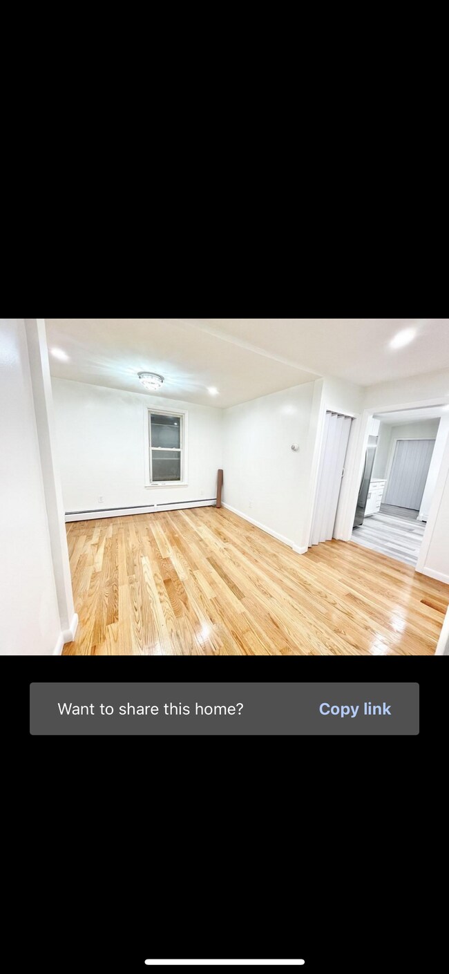 Foto del edificio - 22 Clinton St