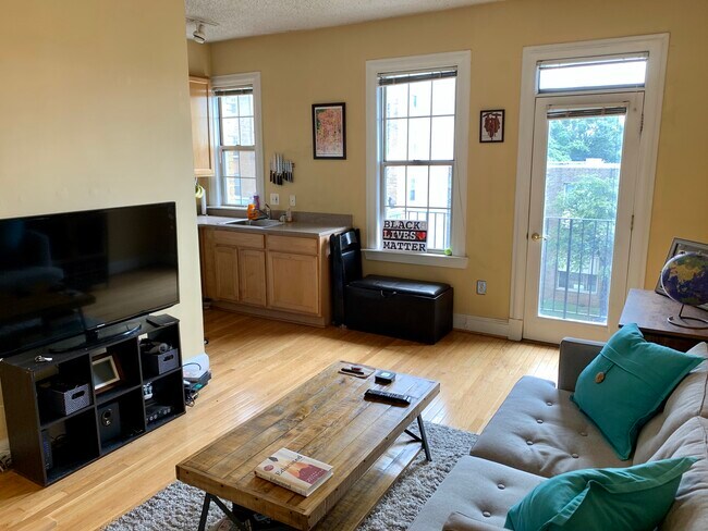 Foto del edificio - 1401 Columbia Rd NW