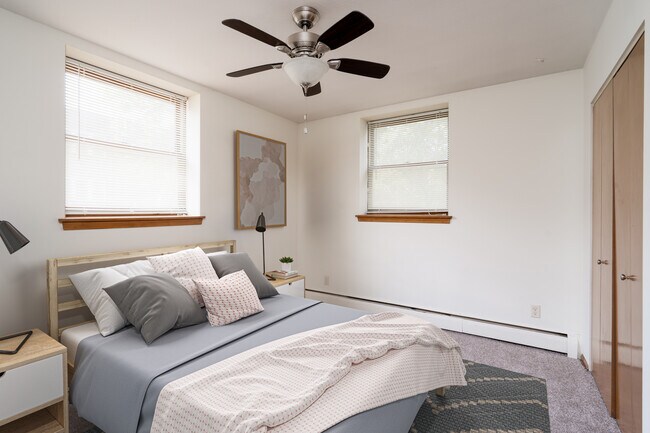 Foto del edificio - Kings Highway Apartments