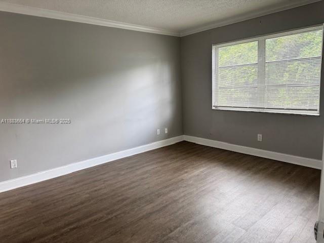 Foto del edificio - 1400 NE 53rd Ct