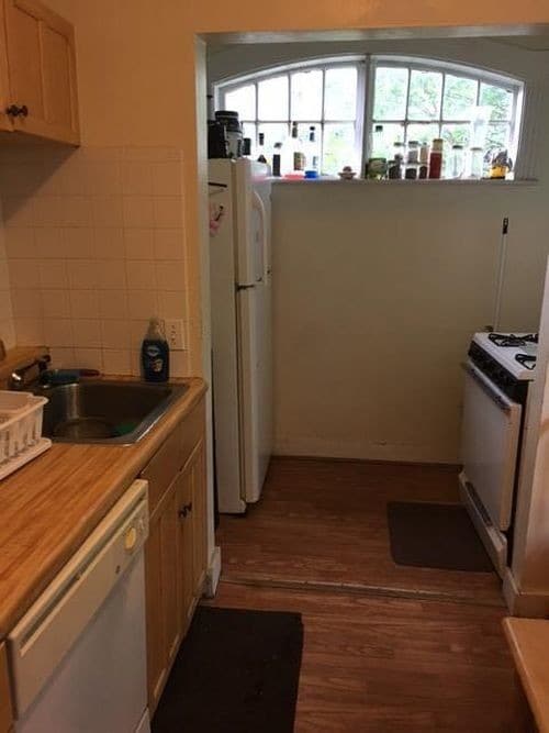 Building Photo - 51 Wallingford Rd