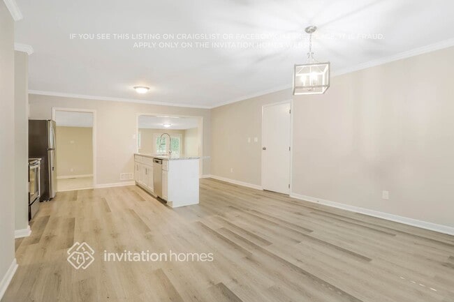 Foto del edificio - 1136 Woodleigh Rd SW