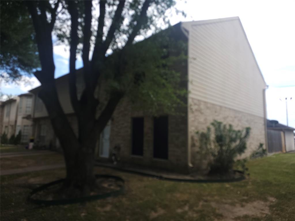 Primary Photo - 1063 Birnham Woods Blvd