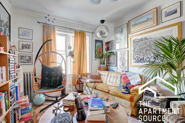 Foto del edificio - 2840 N Whipple St