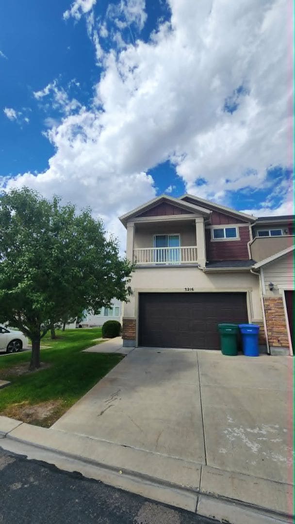 Building Photo - 3216 W Prairie Grass Dr