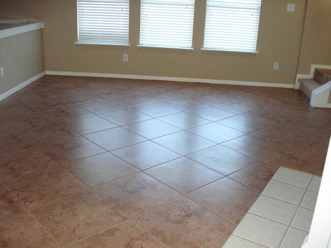 Building Photo - COMING SOON. @ A Great Location!