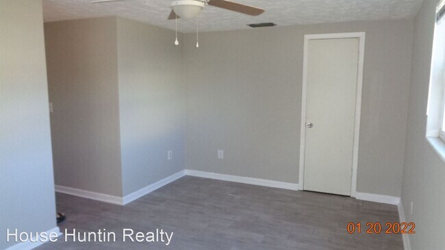 Foto del edificio - 3 br, 2 bath House - 3445 BIGELOW DR.