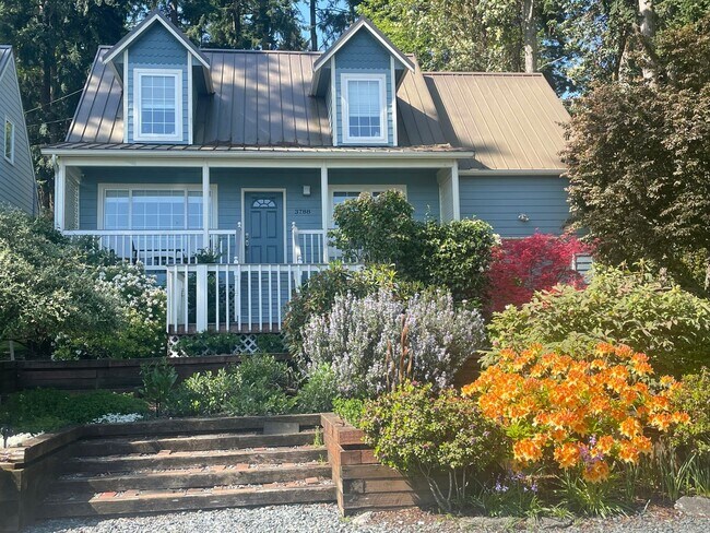 Building Photo - Stunning View With This  Cape Cod Cottage ...