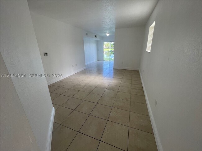 Foto del edificio - 1251 SE 31st Ct