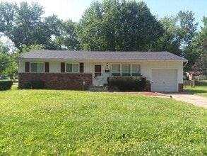 Building Photo - 675 Lilac Dr