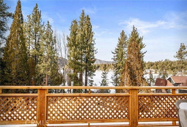 Building Photo - 805 Cove Dr