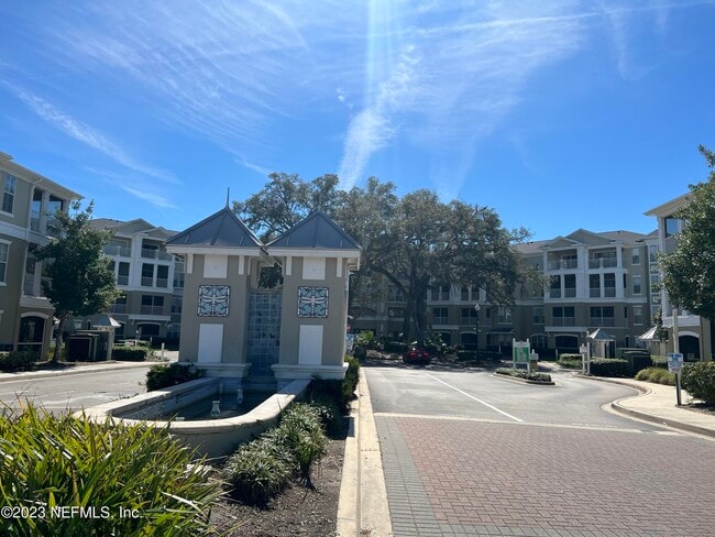 Building Photo - 8290 GATE W Pky
