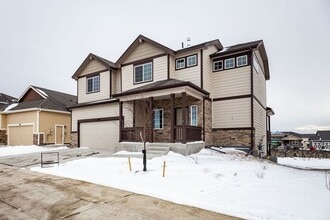 Building Photo - 1878 Covered Bridge Pkwy