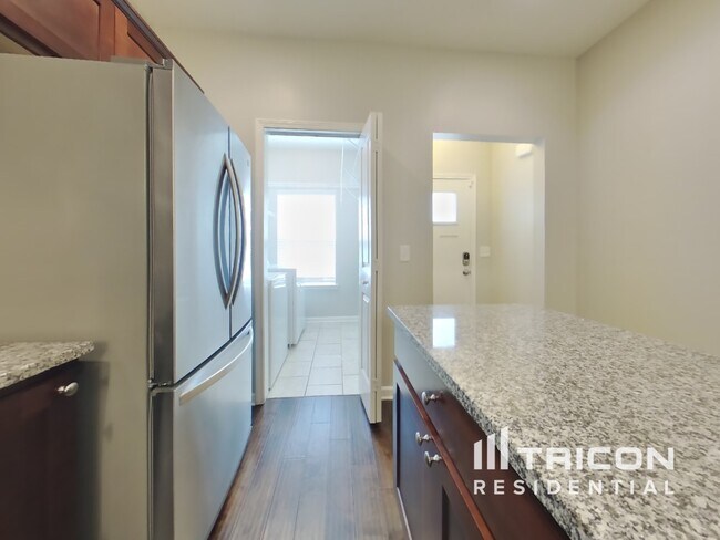 Foto del edificio - 121 Hickory Sta Ln