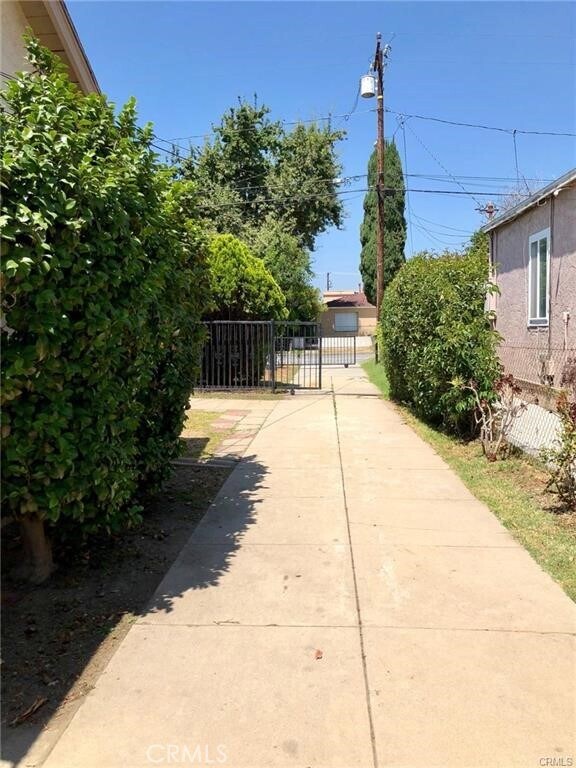 Foto del edificio - 1702 S Gladys Ave