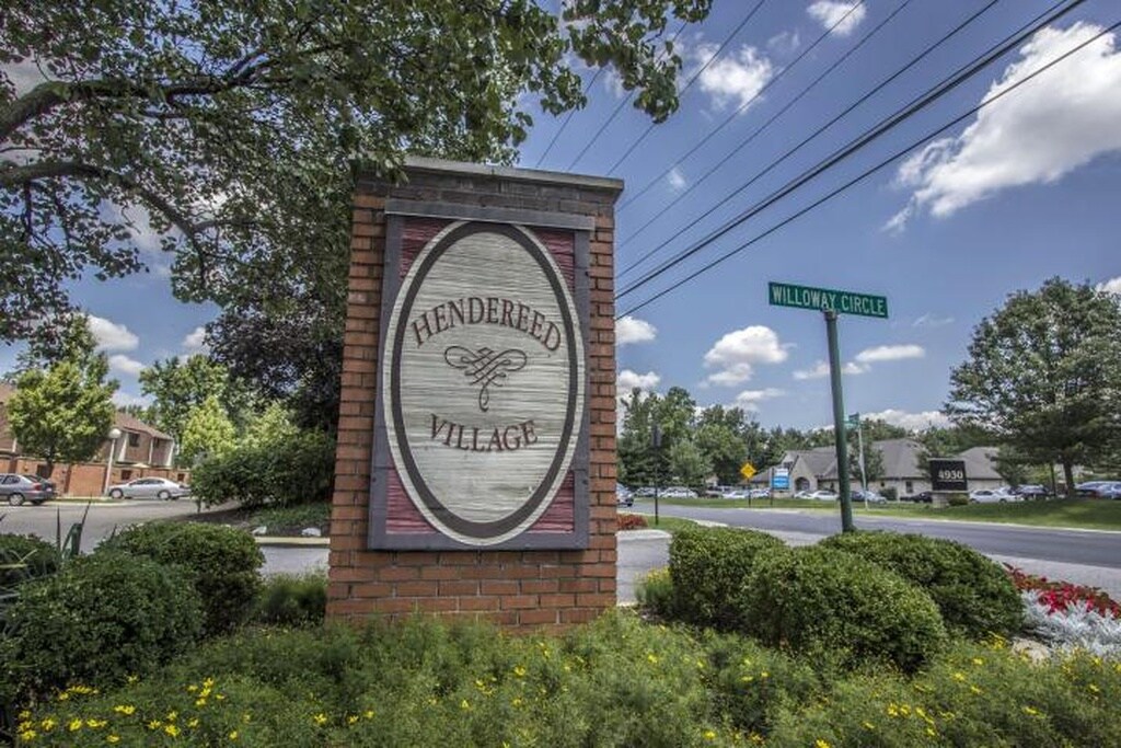 Primary Photo - 1826 Willoway Circle S